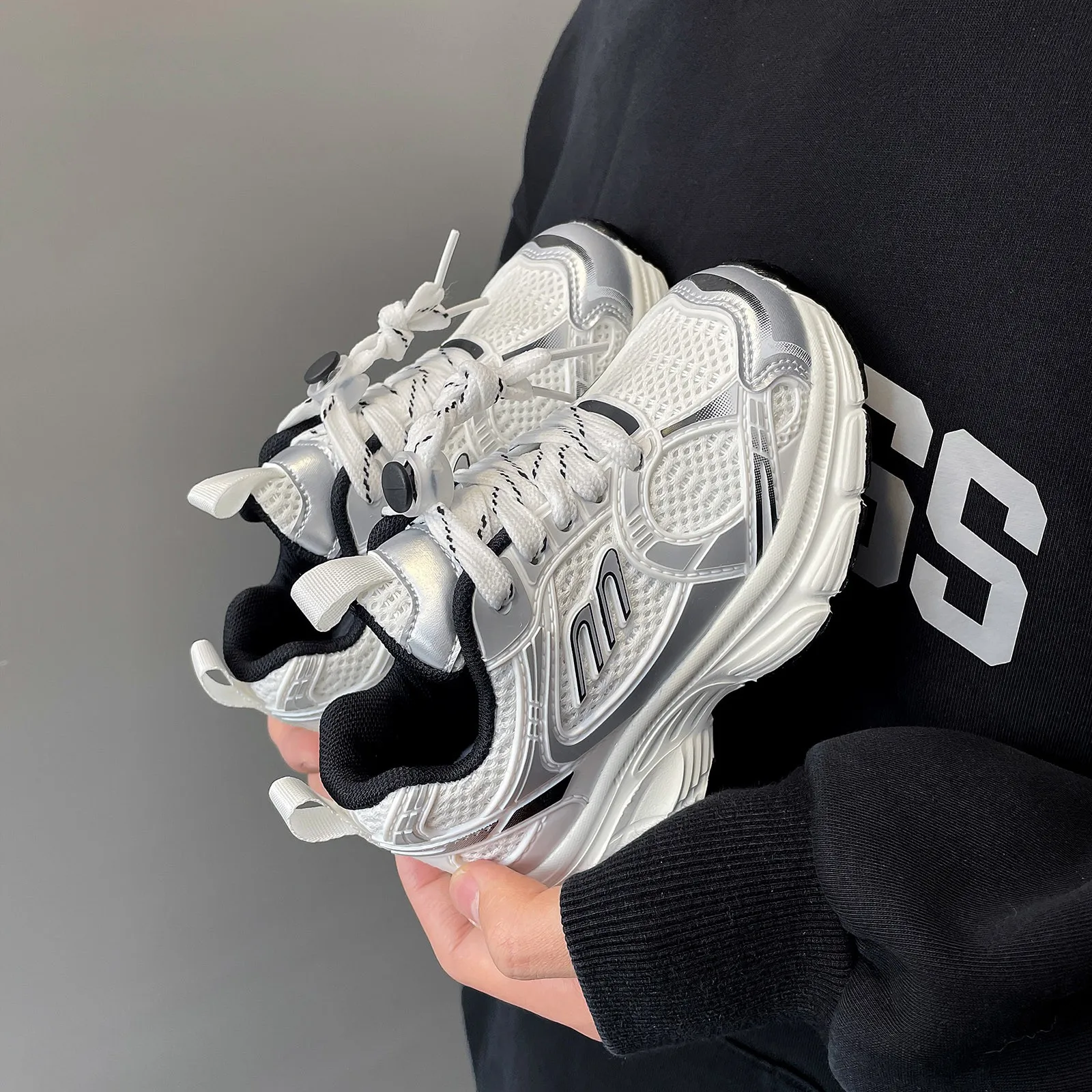 

Girls Shoes Mesh Breathable Dad Shoes For Kids Trendy Boys & Girls Sporty Sneakers Chic Footwear Kid Tennis Shoes Girls