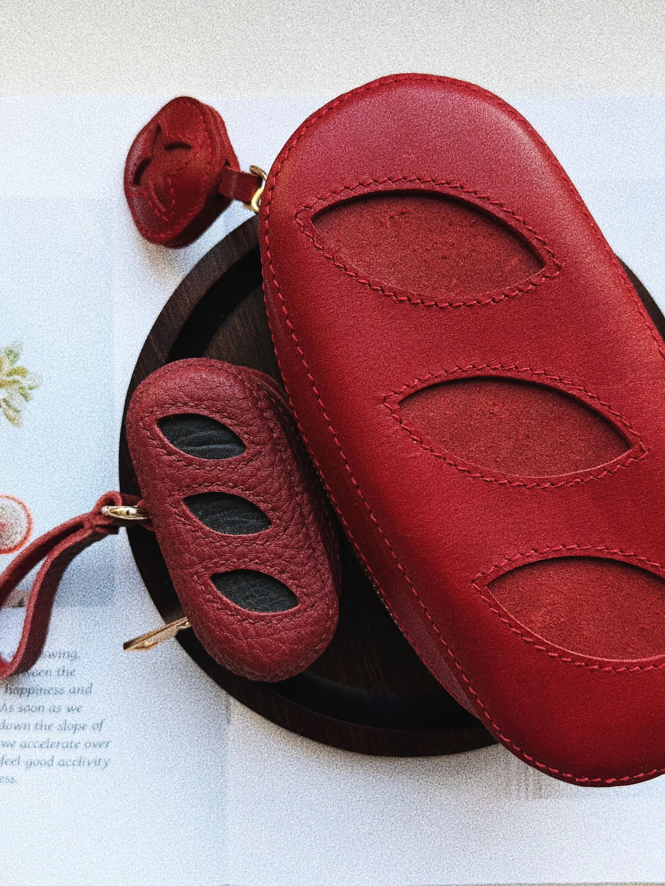 kit-de-materiais-diy-para-bolsa-de-couro-artesanal-de-couro-bovino-de-camada-superior-design-de-nicho-pequeno-criativa-par