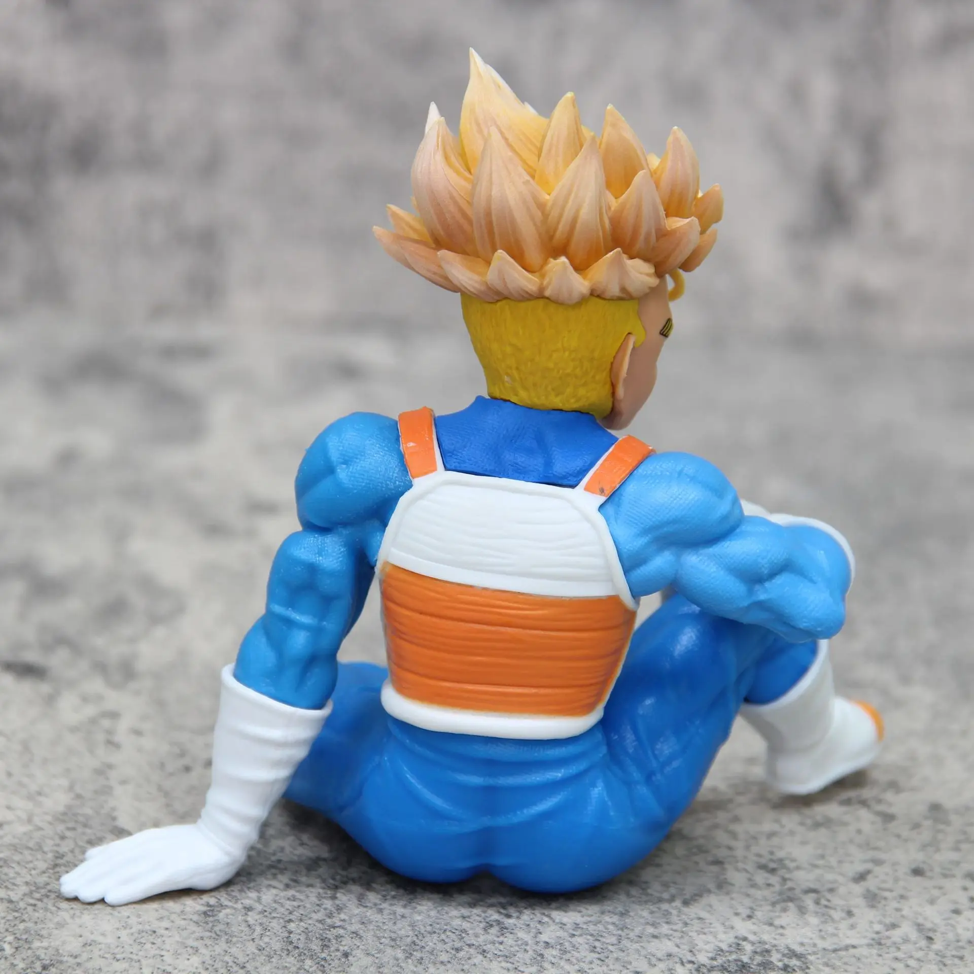 14cm Anime Dragon Ball Super Trunks Sitting Action Figure Pvc Super Saiyan Yellow Hair Torankusu Collection Model Doll Toy Gift