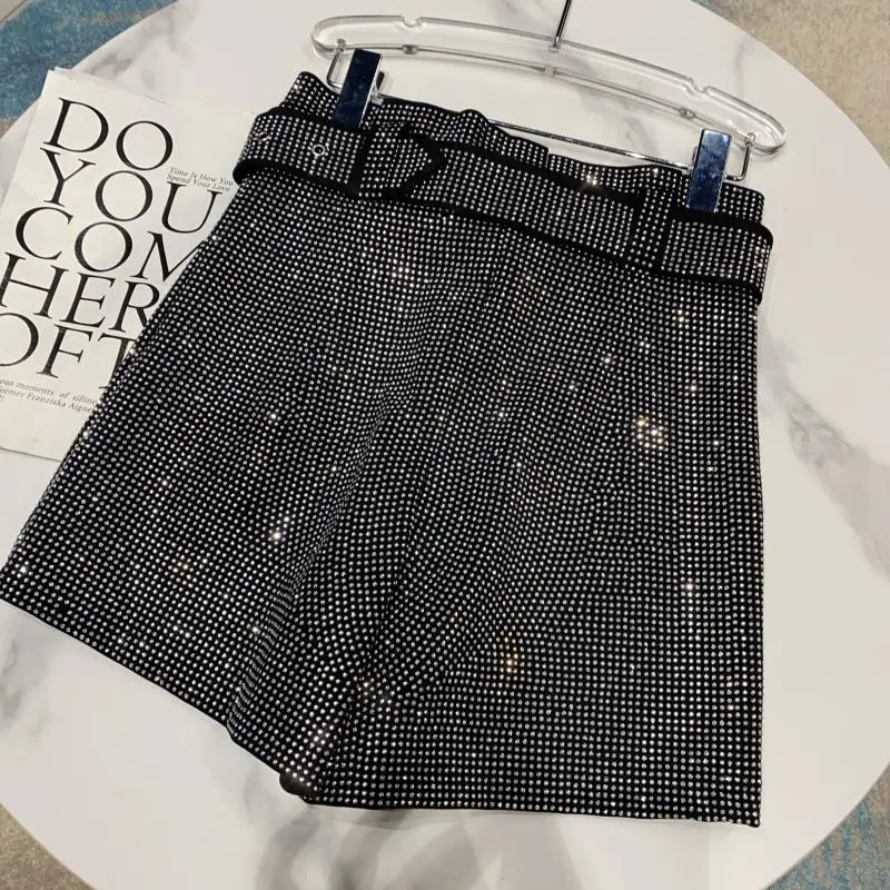 Shiny Belted Fashion Three-quarter Length Shorts Women's Heavy-duty Glittering Leggings Autumn 2026 New Style Casual Pants