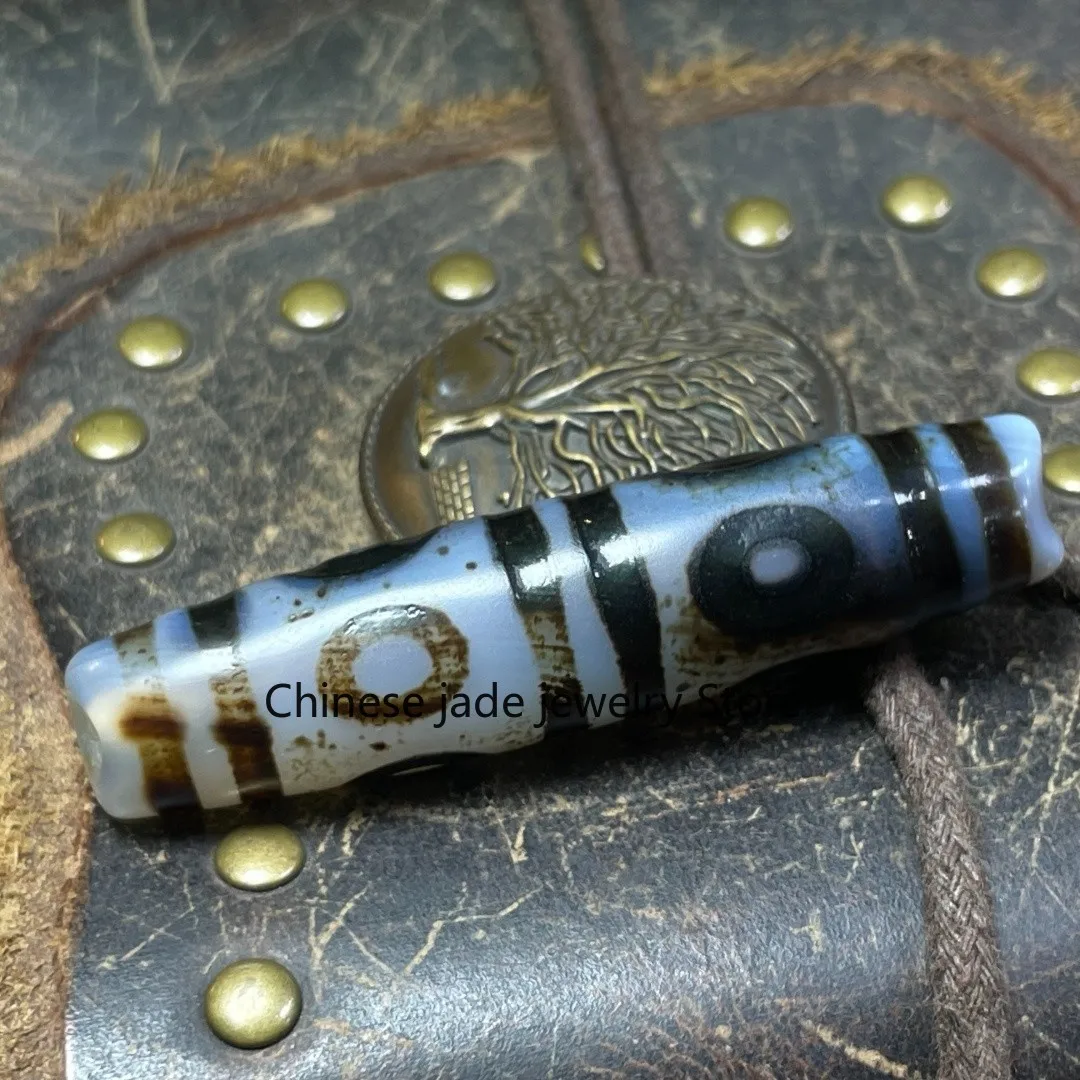 Tibetan Nepalese Himalayan Bead Ancient agate Old Dzi Talisman 8 eye Bead Amulet