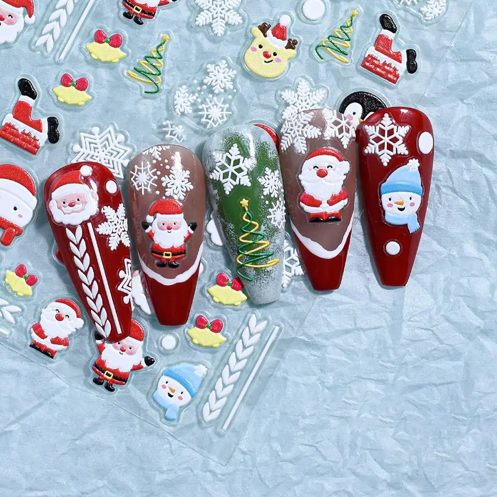 3D Cute Christmas Nail Art Stickers Inverno Babbo Natale Decalcomanie per manicure Pupazzo di neve Rilievi in rilievo Unghie Smalto Adesivo Donna