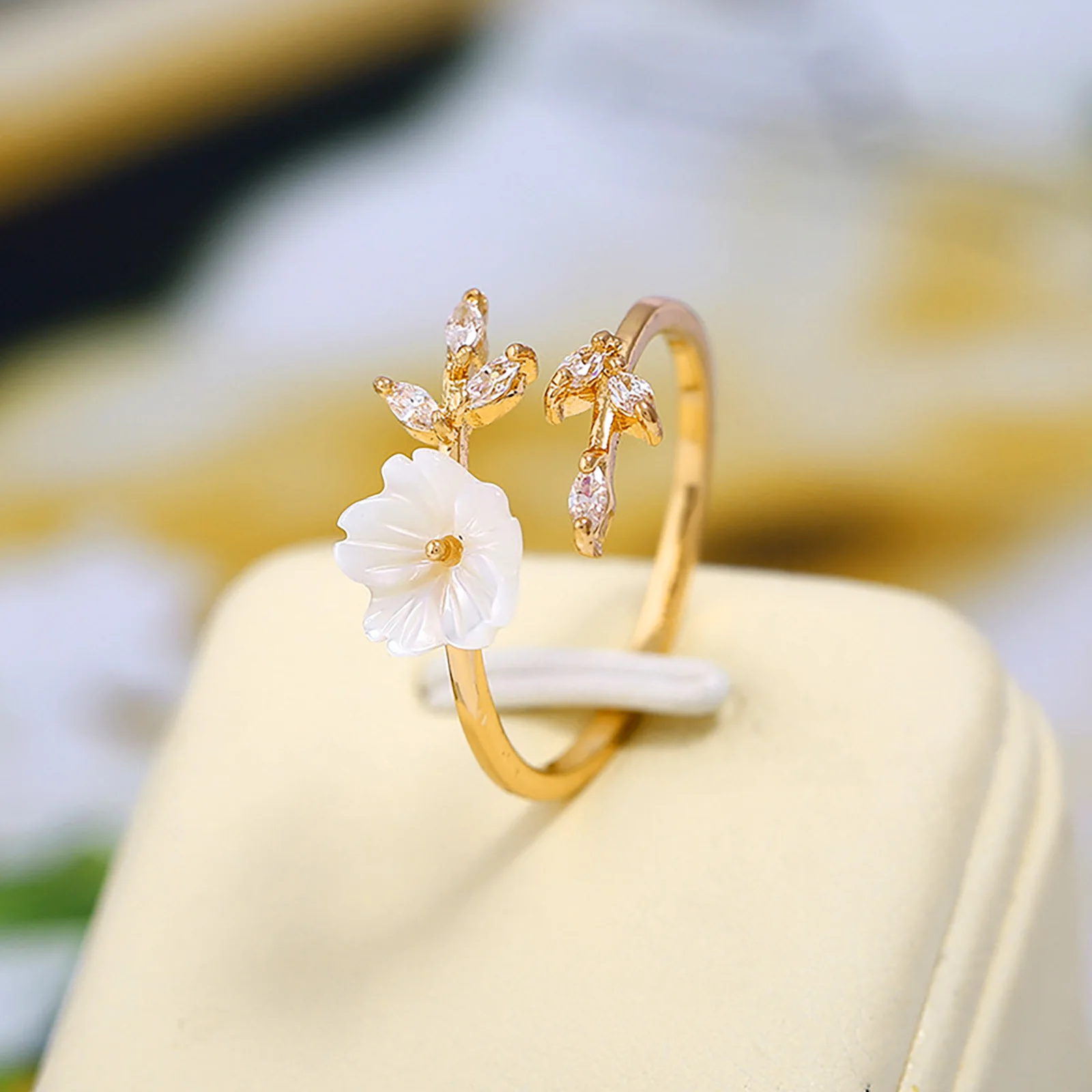 Vnox Resizable Shell Flower Ring for Women Girls, Cubic Zirconia Branches Open Finger Band, Cute Floral Jewelry Gift for Her