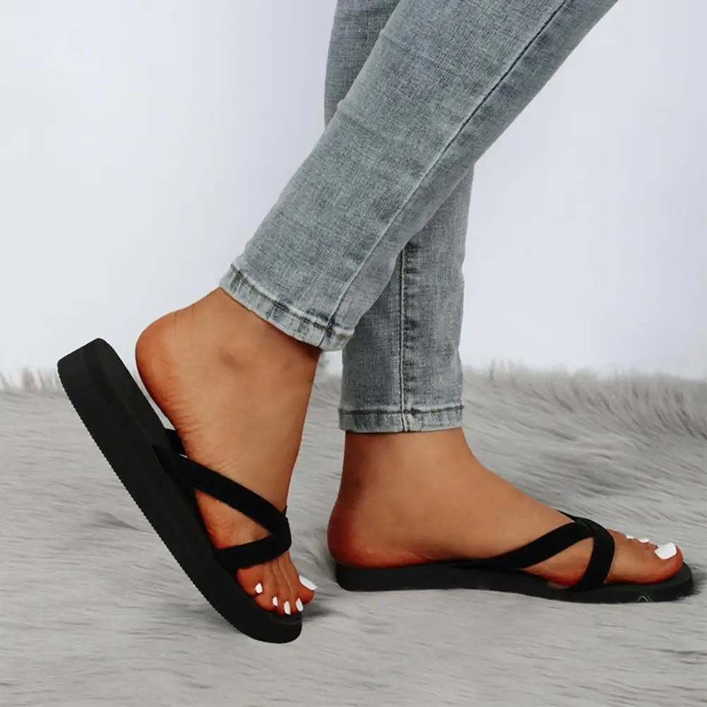 Fashion Summer Outdoor Beach Slippers Women Flat Open Toe Flip Flops Summer Casual EVA Home Basic Sandals Bathroom Slippers 2024