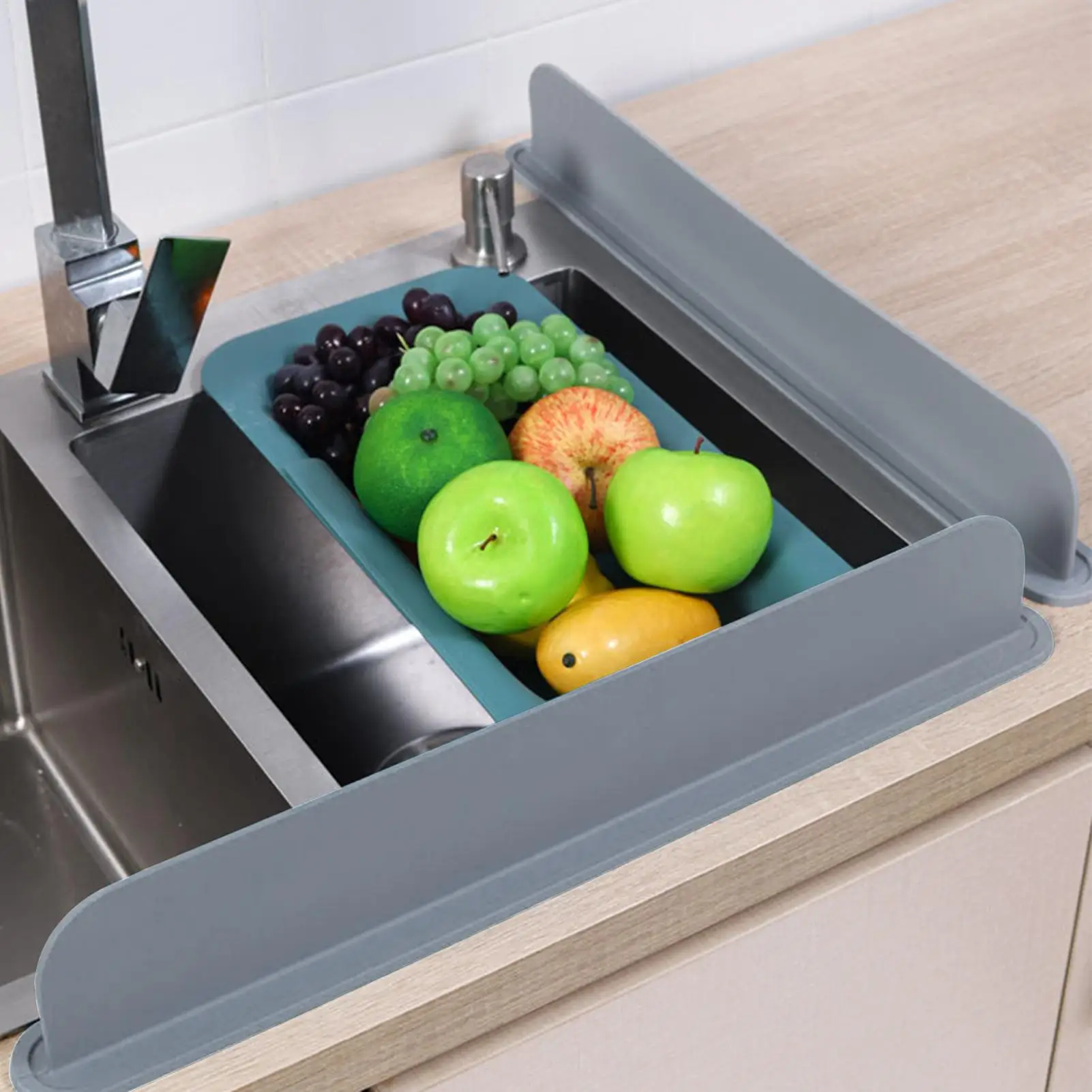 Silikon-Spülbeckenschutz 20 Zoll Wiederverwendbarer Saugnapf-Silikon-Küchenarbeitsplatten-Wasserschutz für Badezimmer-Waschtisch