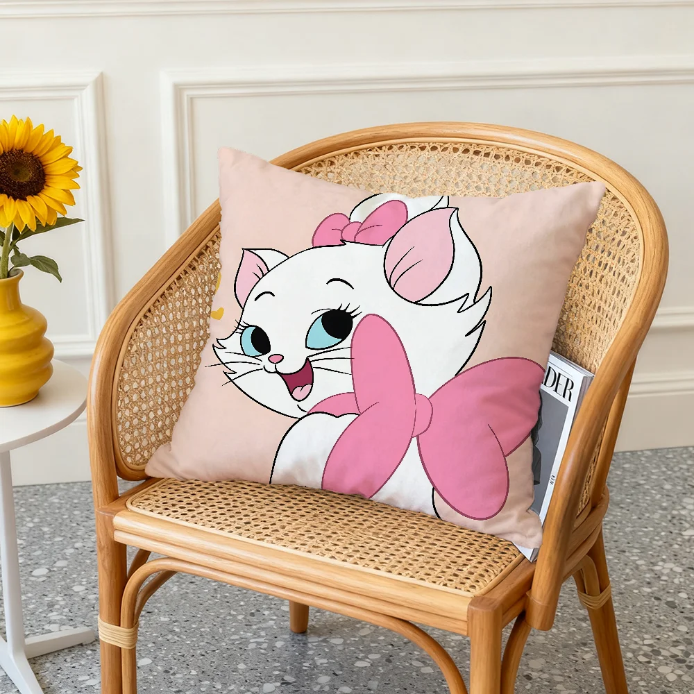 

Disney x KULECHAOWAN cobrand Cushions Cover Decorative Pillow Covers Room Decoration HQ Luxury Sleeping Pillows Home Fashion