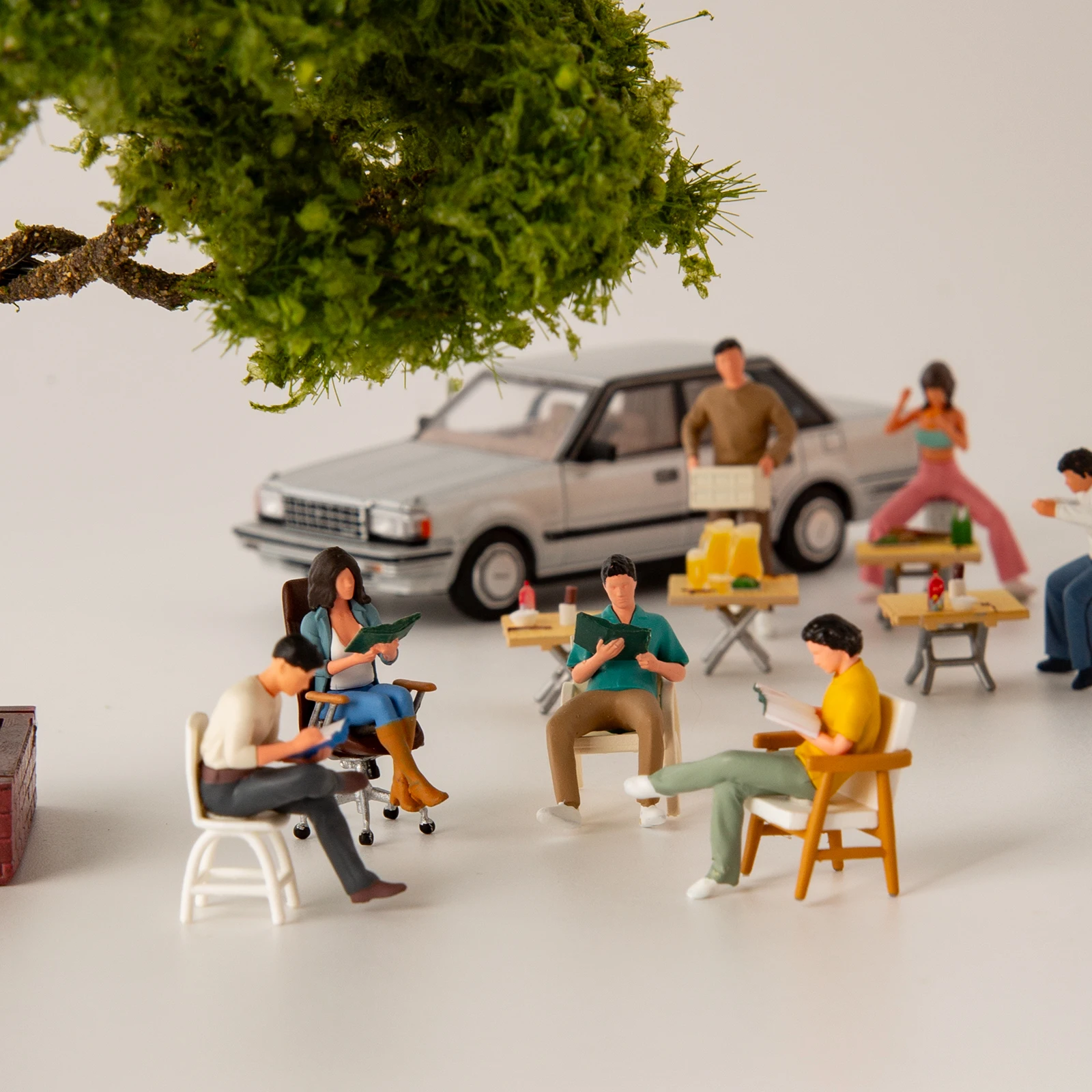 Resin 1/64 Book Club Minifigure Model Kit Model Props Creative Photography Display Collection Decoration