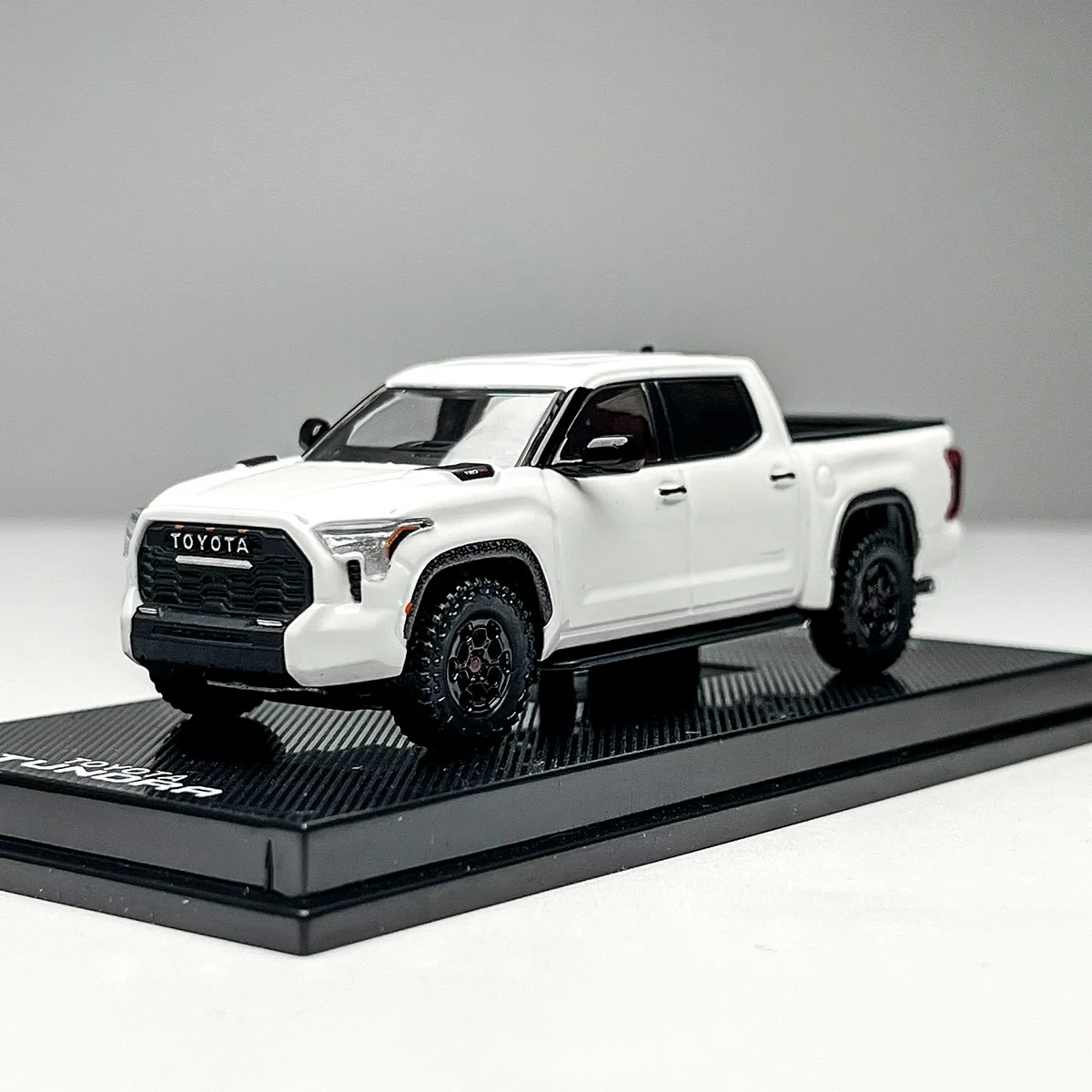 

Модель CM 1:64 Tundra XK70 TDR Pro, легкосплавный автомобиль, литье под давлением и игрушечный транспорт, модель автомобиля, миниатюрная масштабная модель автомобиля, игрушки для детей