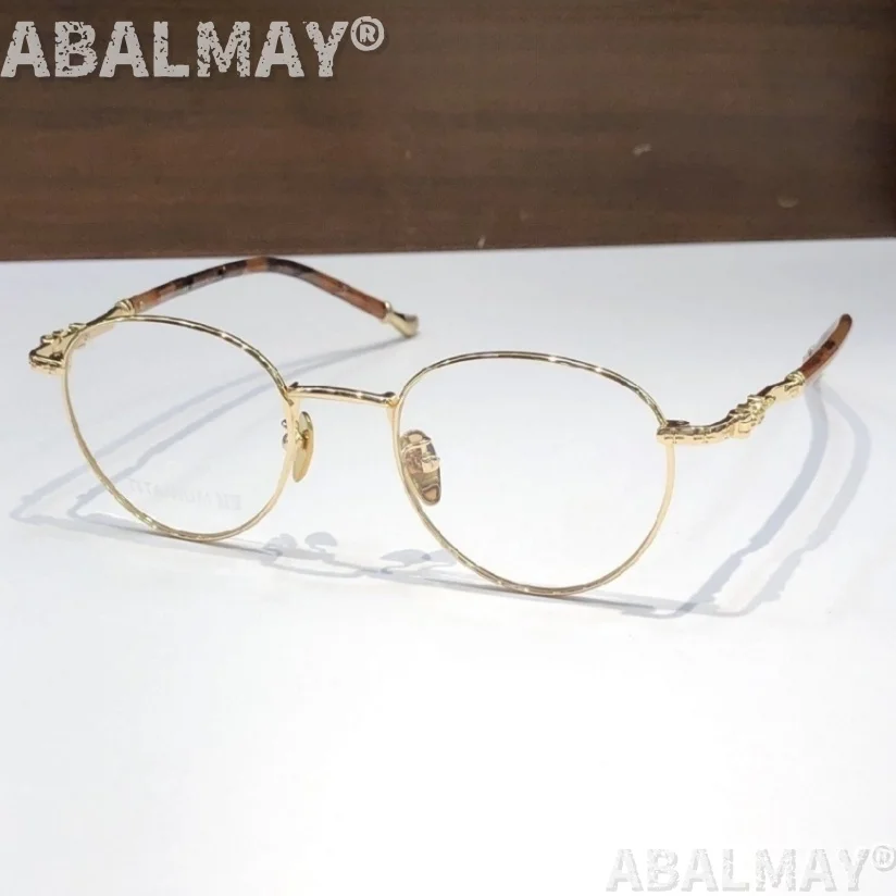 

Top Quality Designer Optical Glasses for Men and Women 8242 SIZE 50-21-154 Titanium Luxury Business Prescription spectacle frame