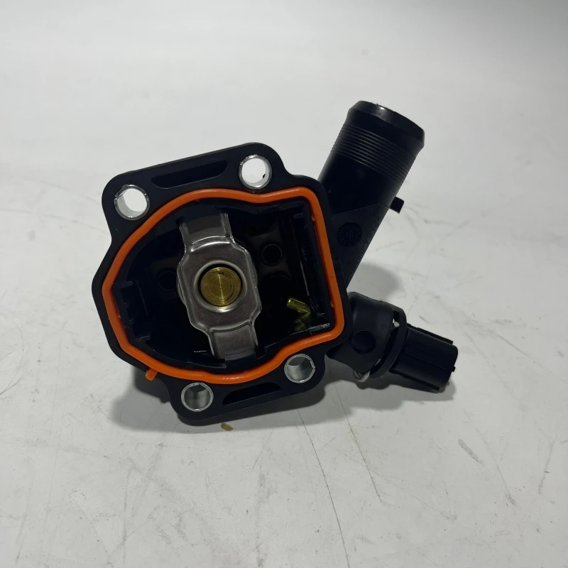 New Genuine Thermostat LR006071 for Land Rover LR2 Freelander 2 3.2L 2008-2012
