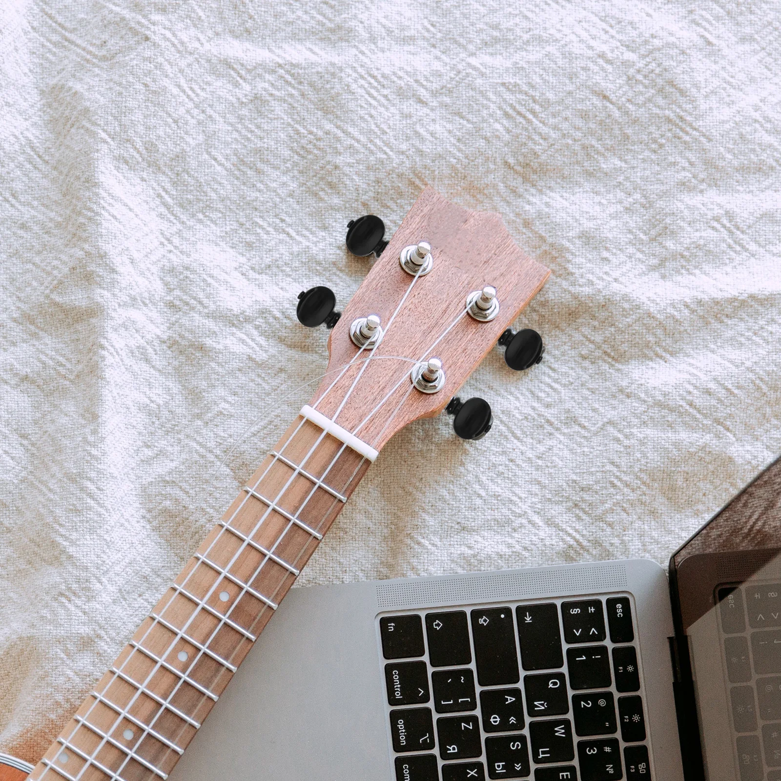 

4pcs Ukulele Tuning Pegs Steel Machine Heads White Plastic Button Friction Tuners Parts Musical Instruments String Accessories