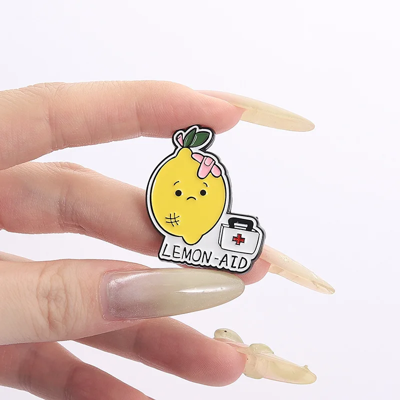 دبابيس الليمون الجميلة للنساء للجنسين المينا الأصفر الليمون الفواكه التلبيب دبوس ظهره الملابس شارات المجوهرات الكرتون #2