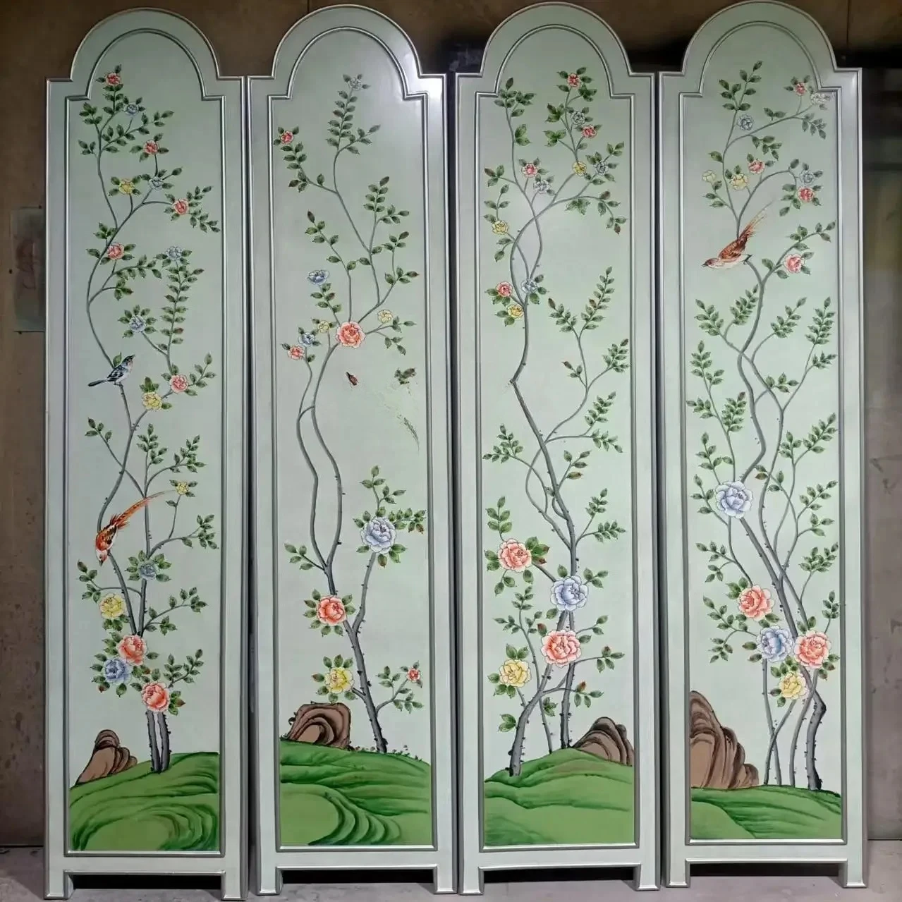 New Chinese hand-painted screen living room partition lacquer painting flower and bird folding screen background wall decoration