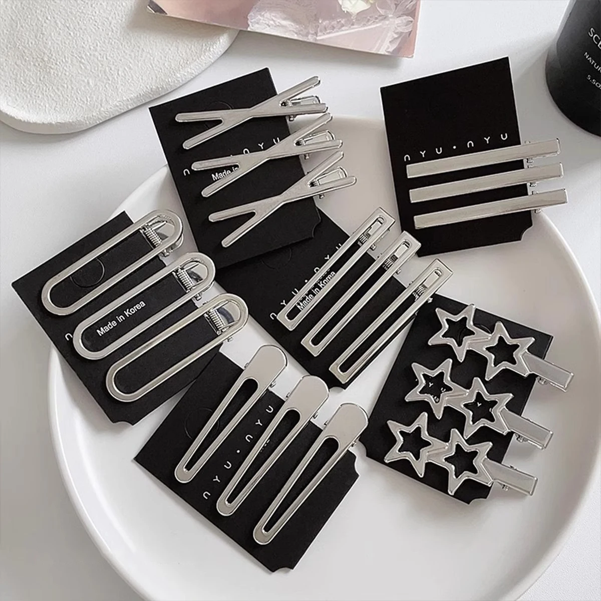 3pcs Y2K Silver Metal Bangs Clip Hollow Sweet and Spicy Wind Cold Color Duckbill Clip Star Broken Hair Clip Female Clip Set