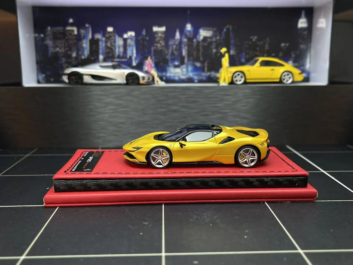 دييكاست الفن 1:64 مقياس فيراري SF90 السوبر الراتنج طبعة محدودة نموذج سيارة تحصيل لعبة هدية تذكارية عرض حلية #2