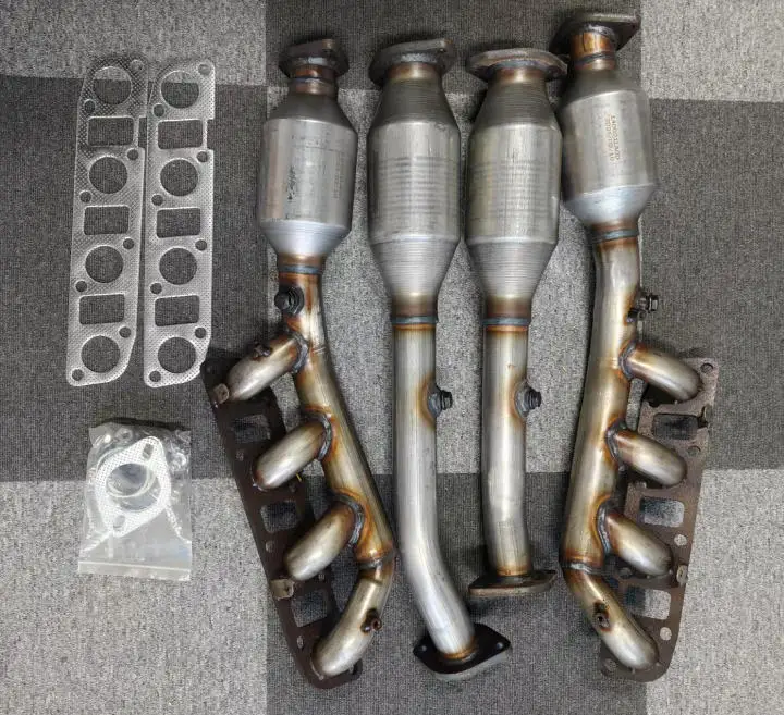 High Quality Exhaust Manifold for Nissan Patrol INFINITI QX56 5.6L 2011-13 QX80  Direct Fit Catalytic Converter