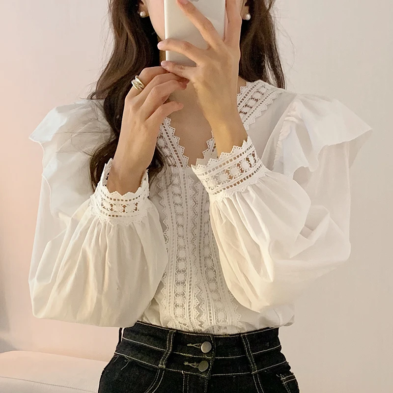 South Korea Chic French Style Temperament Lace V-neck Stitching Ruffles Loose Casual Puff Sleeve Shirt