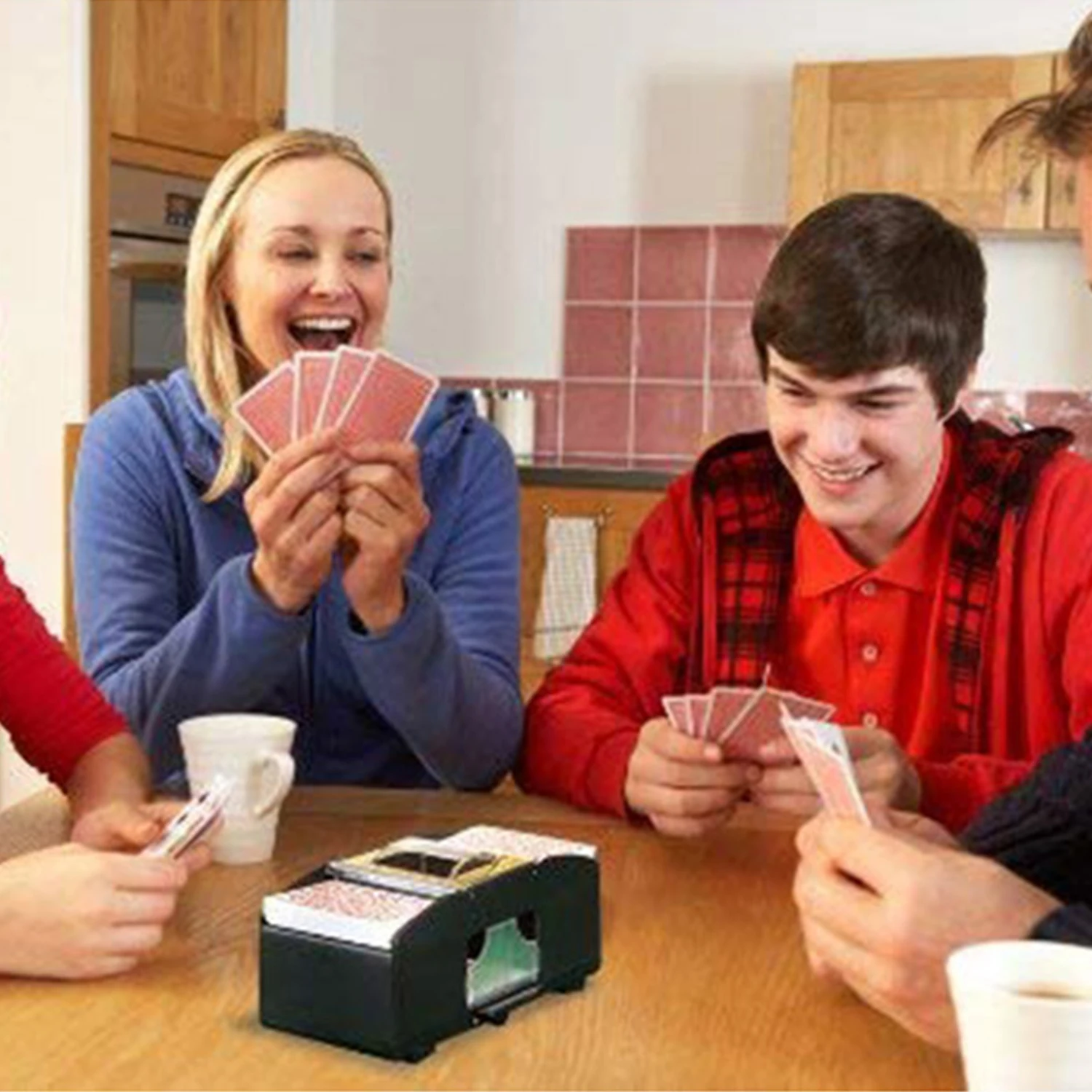Game poker sorting machine,automatic poker shuffling machine,travel,family,holiday,Christmas party distributor,battery powered