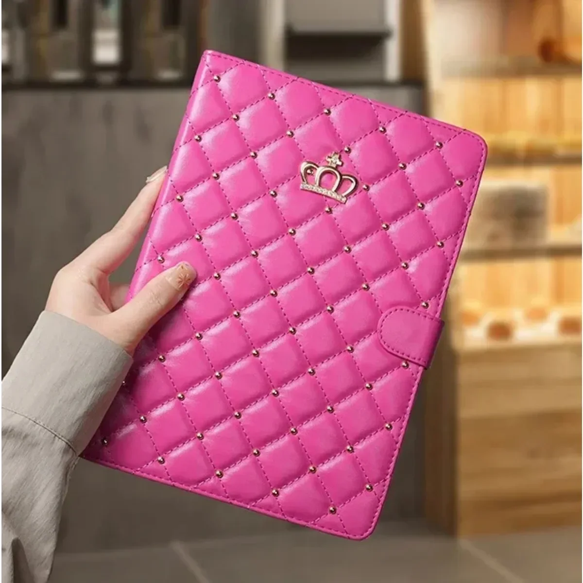تاج بلينغ فاخر لجهاز IPad A16 الجيل 11th 10th Air7 11 M3 2025 Mini 7 6 A17 Pro 11 7/8/9th 10.2 "غطاء لوحي ذكي للنوم
