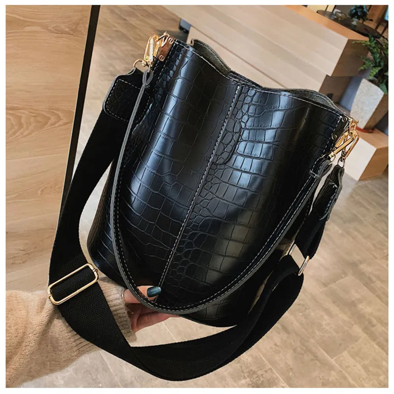 Women\'s bag Female Shoulder bag Handbag for women Crossbody bag new fashion Alligator print one-shoulder bucket bag