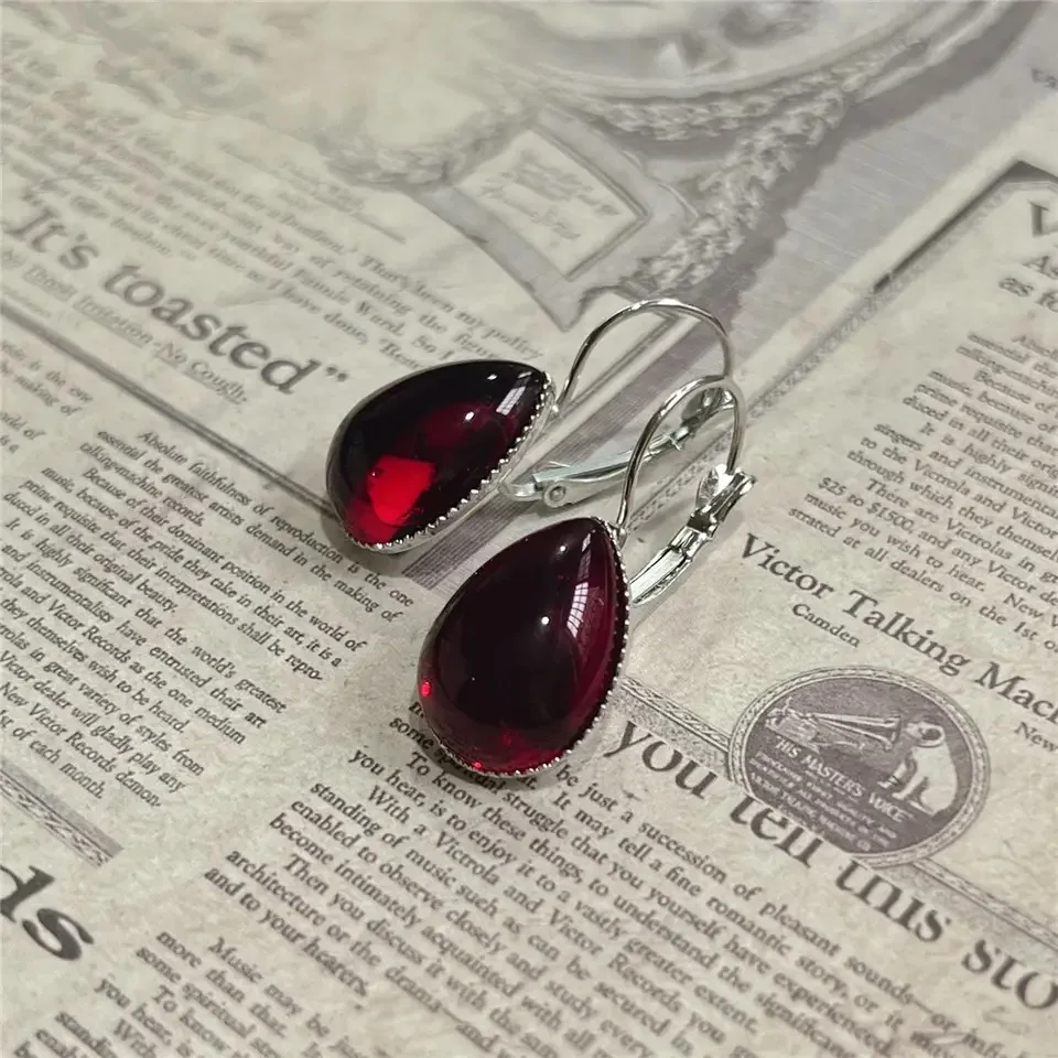 Gothic Vampire Blood Red Earrings For Women Girls Fashion Mystery Witch Jewelry Accessories Gift Red Drop Crystal Magic Earrings