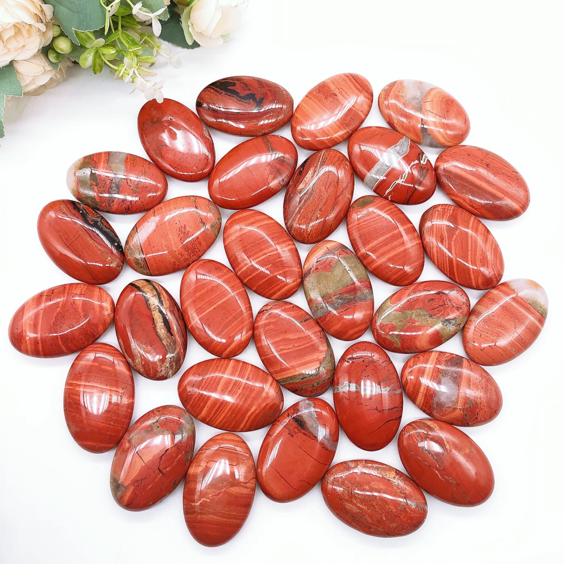 53*35mm Natural Red Jasper Pocket Palm Stone Energy Gemstone Reiki Crystal Healing Eliminating fatigue Gift Mineral  Home Decor