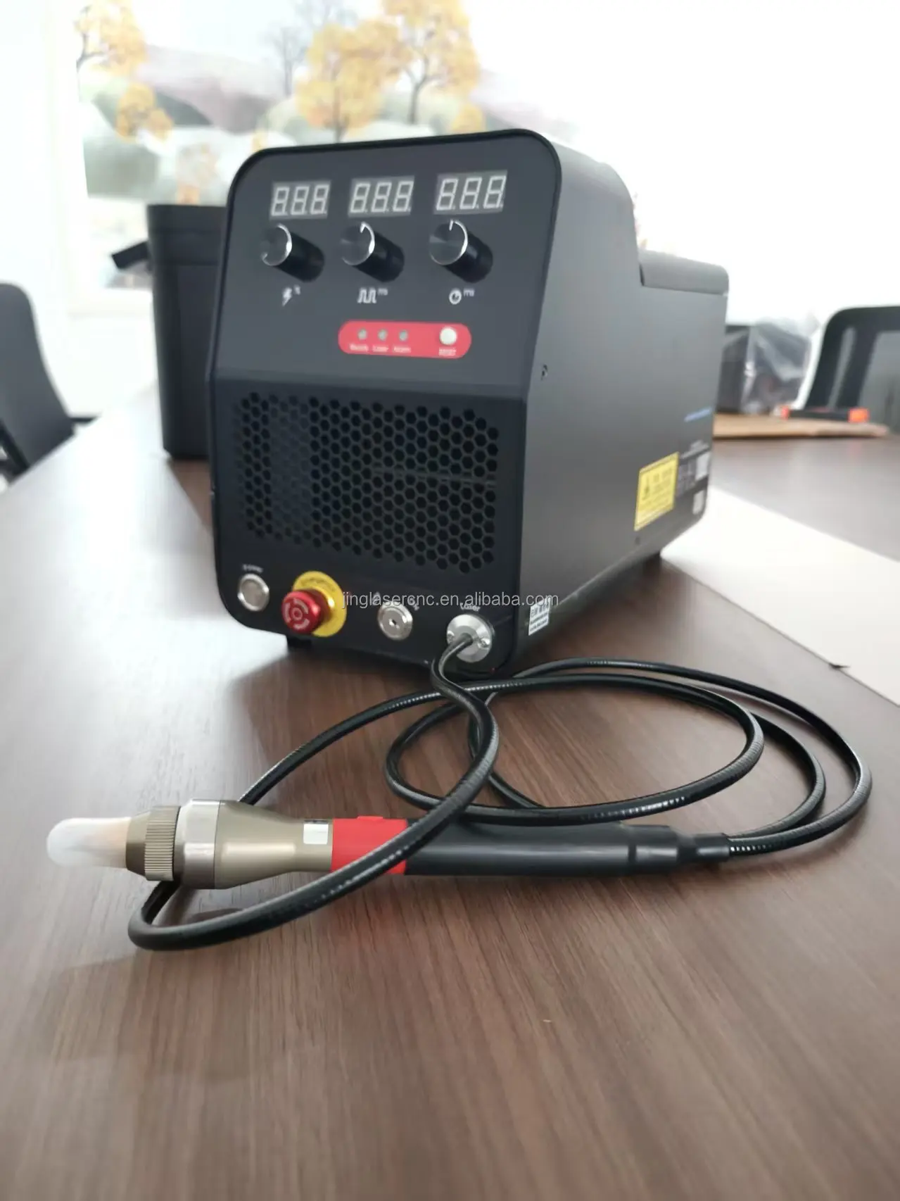 220V Mini Inverter Welder - Lightweight Air-Cooled Spot Welding Machine for Home Workshop & Automotive Repair