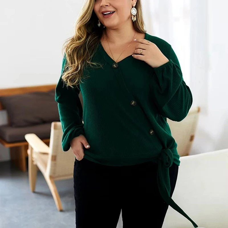 

Autumn and winter plus size casual sweater women's sexy V-neck fashion lantern sleeve hem with solid color sweater.