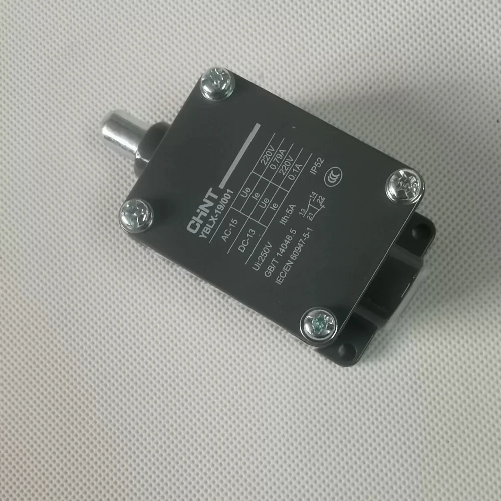 CHNT YBLX-19/001 Directwerkende positie-eindschakelaar voor borduurmachine Automatische reset zonder rol 220VAC