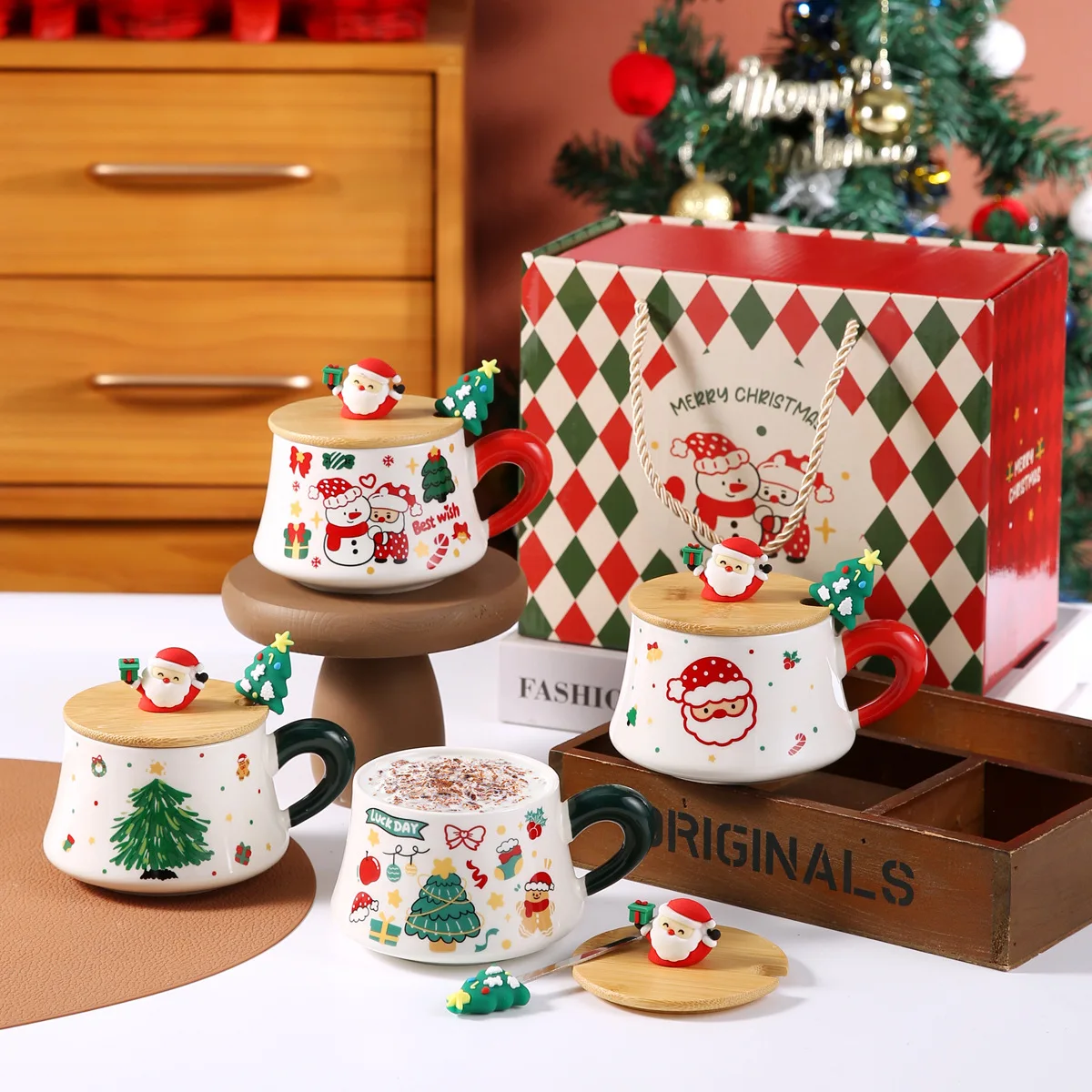 Santa Claus Creative Cartoon Ceramic Mug, Christmas Gift Cute Coffee Mugs, Breakfast Milk Cups, Couple Kawaii Cup,with Gift Box