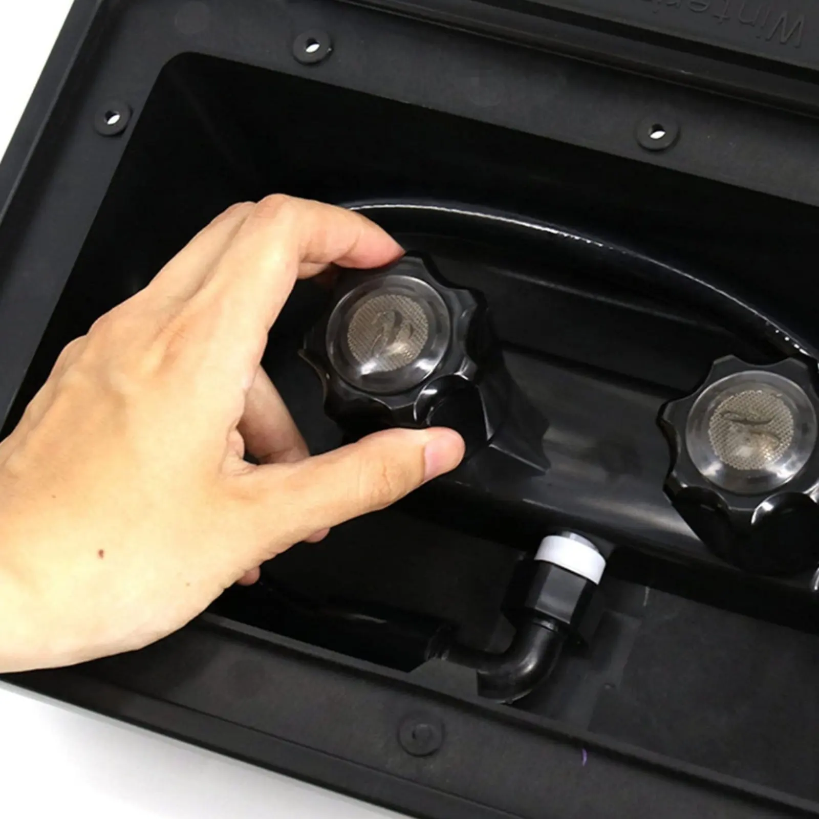 RV Exterior Shower Kit Black Finish RV Outside Shower Box Weather-Resistant Two-Knob Knob Temperature Control for Travel Vehicle