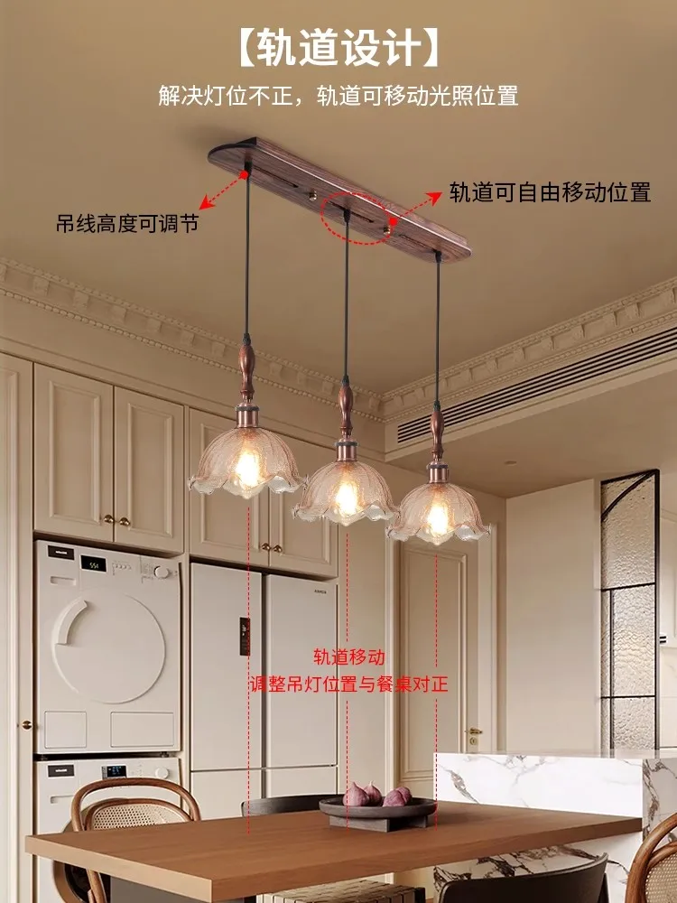 Restaurant lights can be moved and adjusted, featuring a vintage style bar counter and American style dining table pendant light