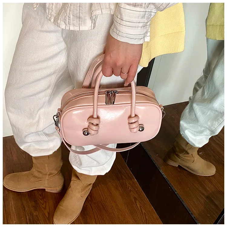 

Elegant Vintage Designer Crossbody Bag - Luxury Minimalist Leather Handbag For Women High-End Paris Fashion Solid Color