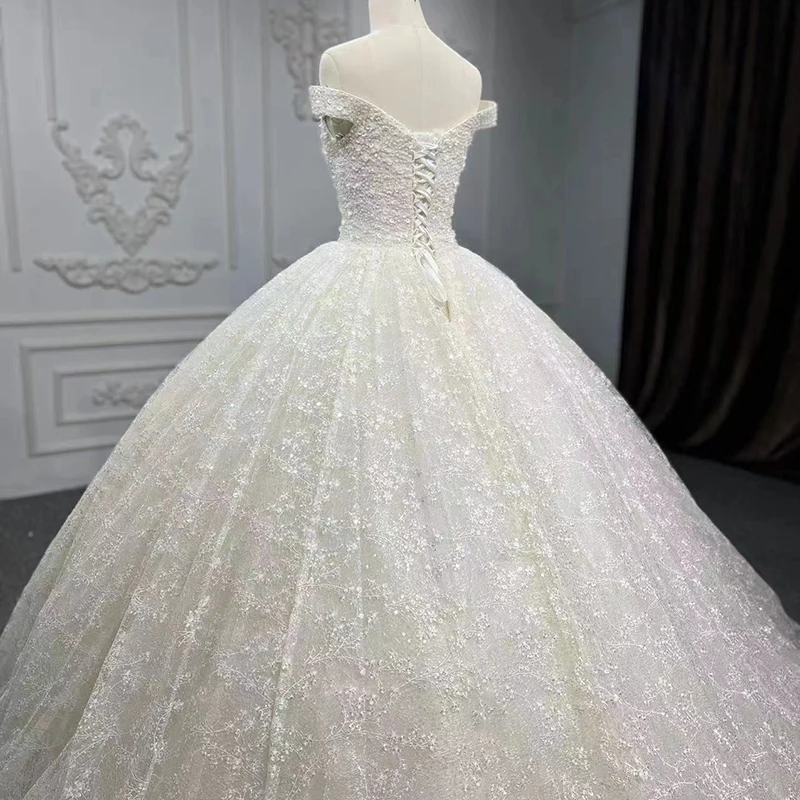 อย่างเป็นทางการ Elegant งานแต่งงานชุดผู้หญิง Organza Ball Gown Sweetheart ชุดแต่งงานสําหรับผู้หญิงประดับด้วยลูกปัด Sequined DY9417 Robe mariage