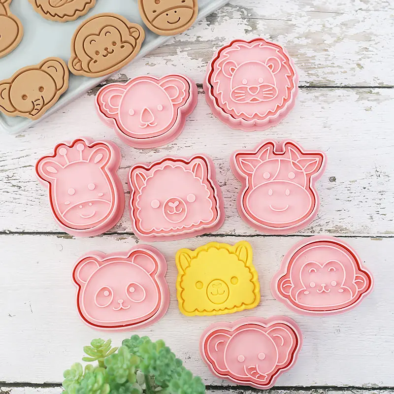 8 Pcs/set Cookie Cutter Plastic 3D Animal Shape Cartoon Pressable Biscuit Mold Panda Cookie Stamp Kitchen Baking Pastry Bakeware