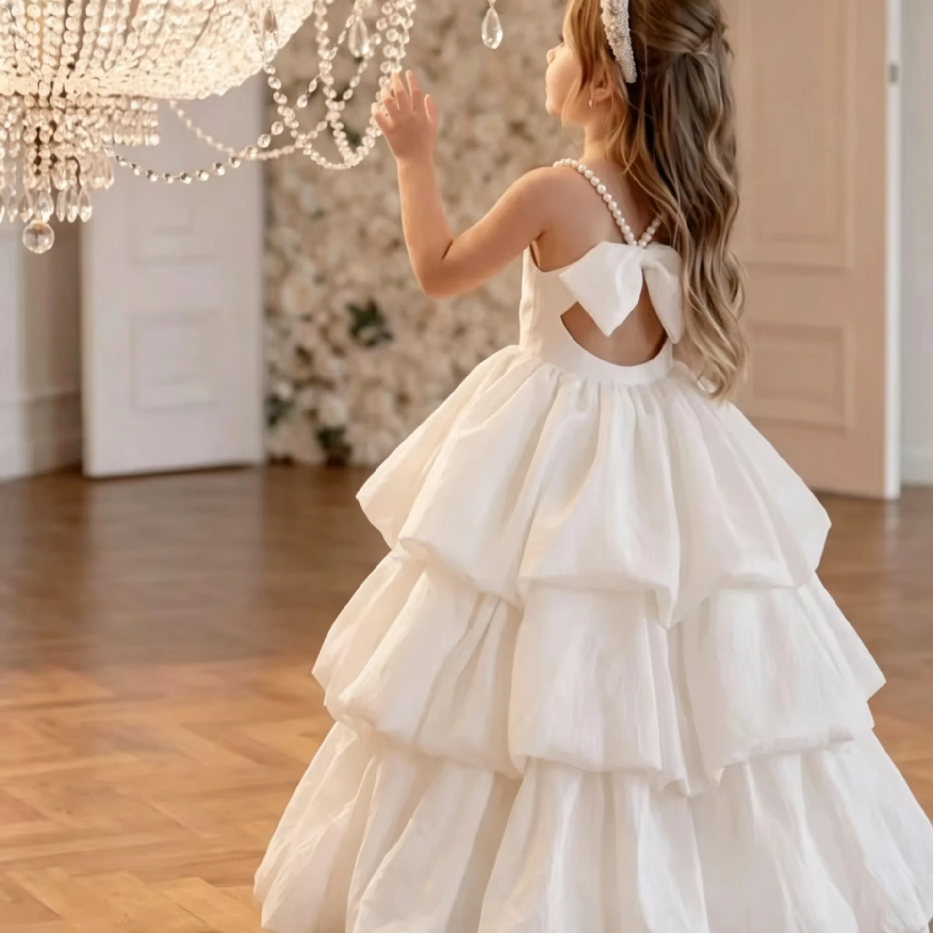 Customized White Flower Girl Dress For Wedding Bow Pearls Floor Length Sleeveless Luxury Kids Birthday First Communion Gown