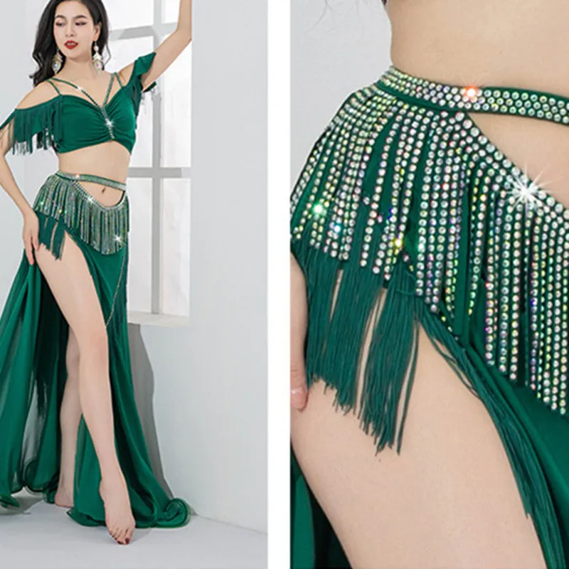 2024 Women Belly Dance Costume Performance Set Fringe Tassel Sexy Skirt 2 Piece Set Rave Top Shine Sparkle Competition Clothes