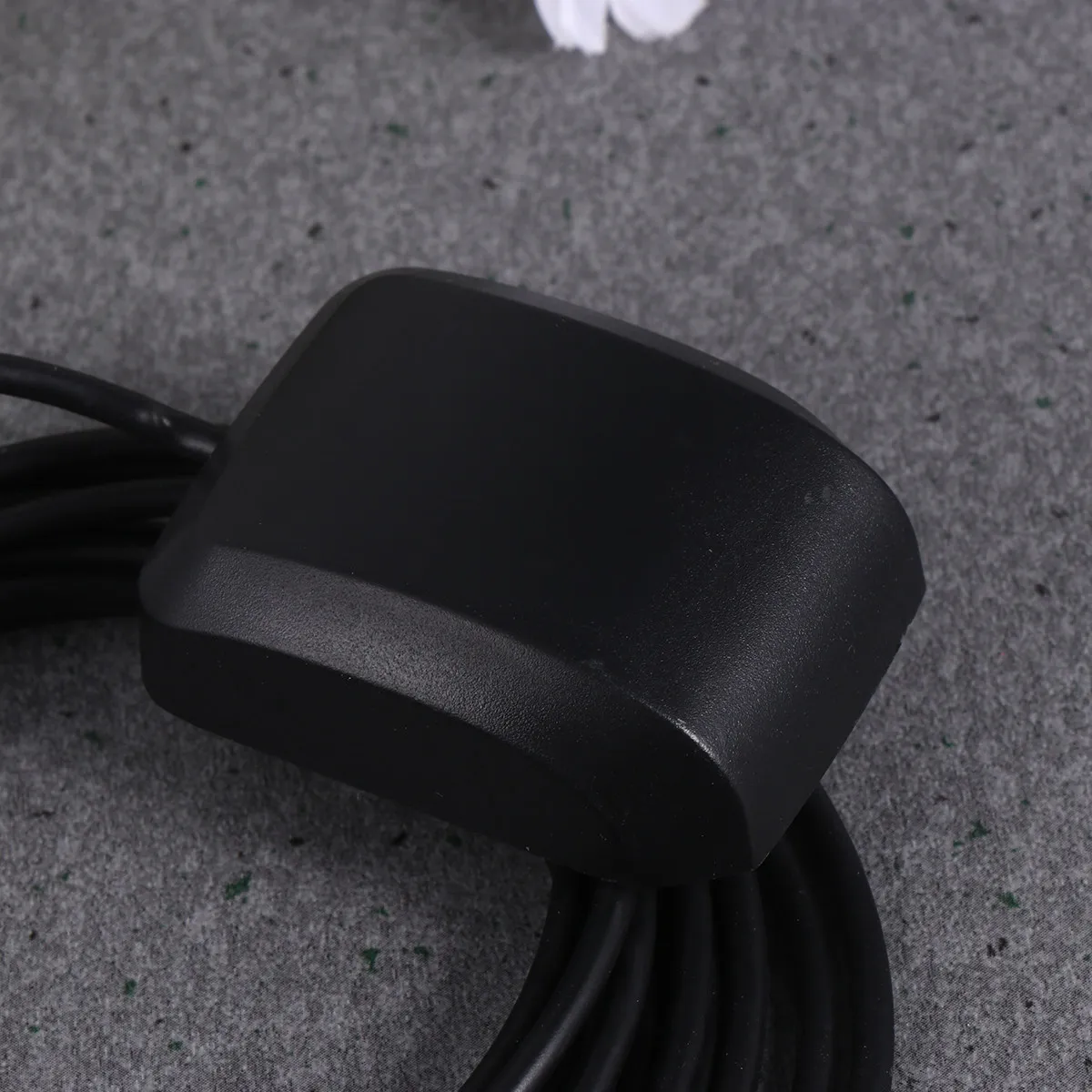 Car GPS Antenna Cable High Gain Active External Secondary Amplifier Ultra Low Noise 1.2db DC3V for Vehicle Navigation Logistics