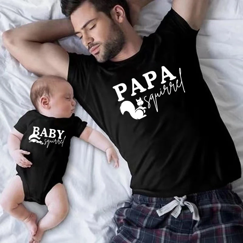 New Papa Mama Baby Squirrel Print Family Shirts Cotton Macthing Dad Mom Kids Tshirt Baby Rompers Funny Family Look Outfits