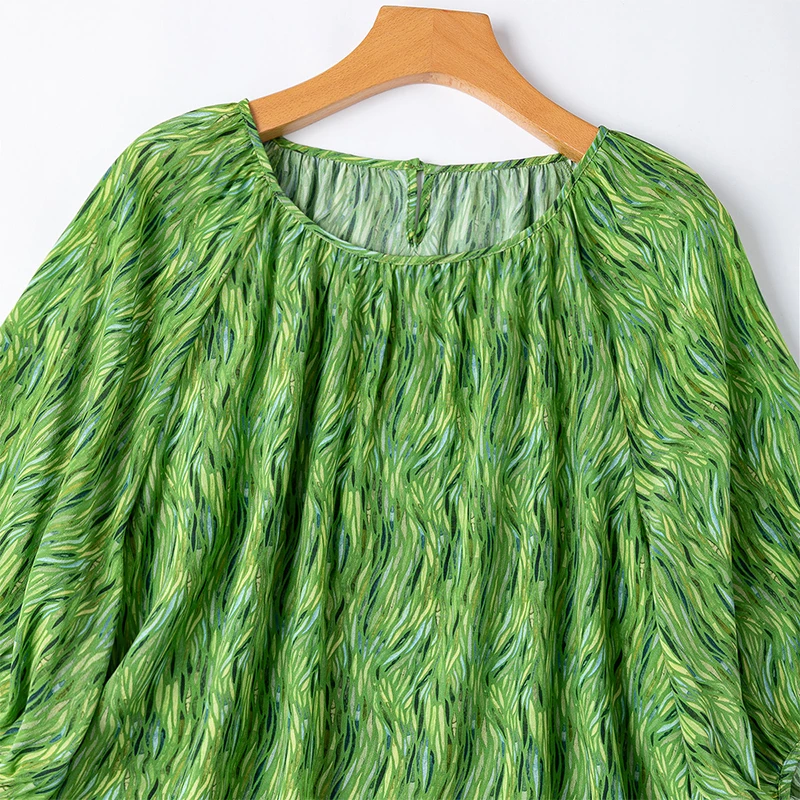100% Mulberry Silk Crepe Silk Women Short Sleeve Blouse Loose Type Green Printed Baby Doll Casual Top Shirt Pullover M1760