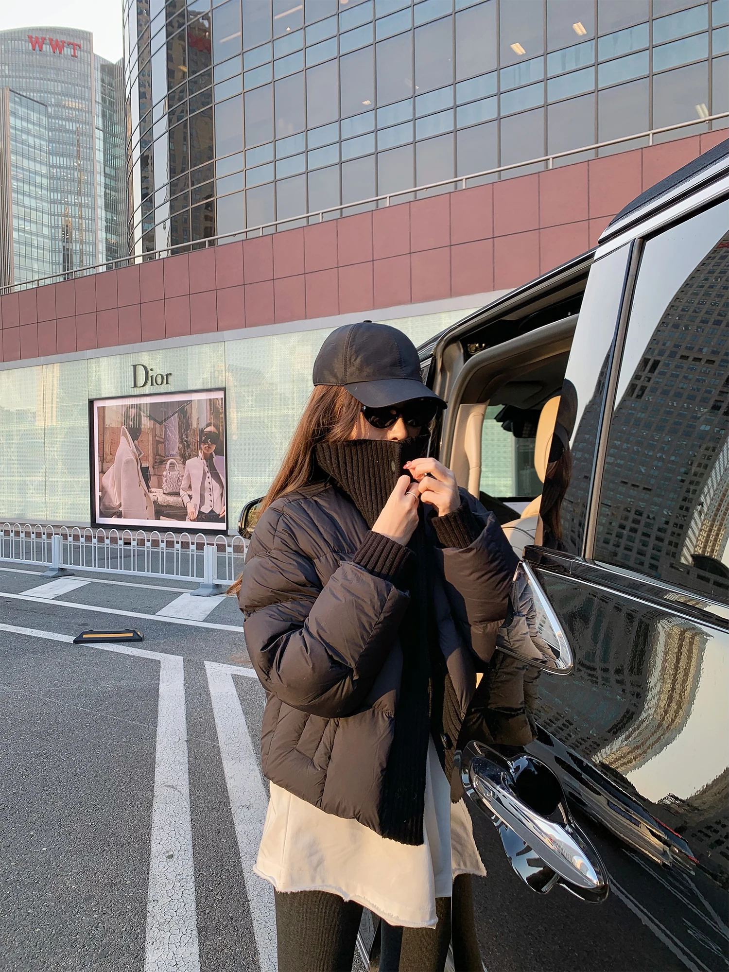 

Zhaochencen Women's down Jaet Patchwork Knitted 90 White Du down Loose Lightweight Warm Stand Collar Outerwear