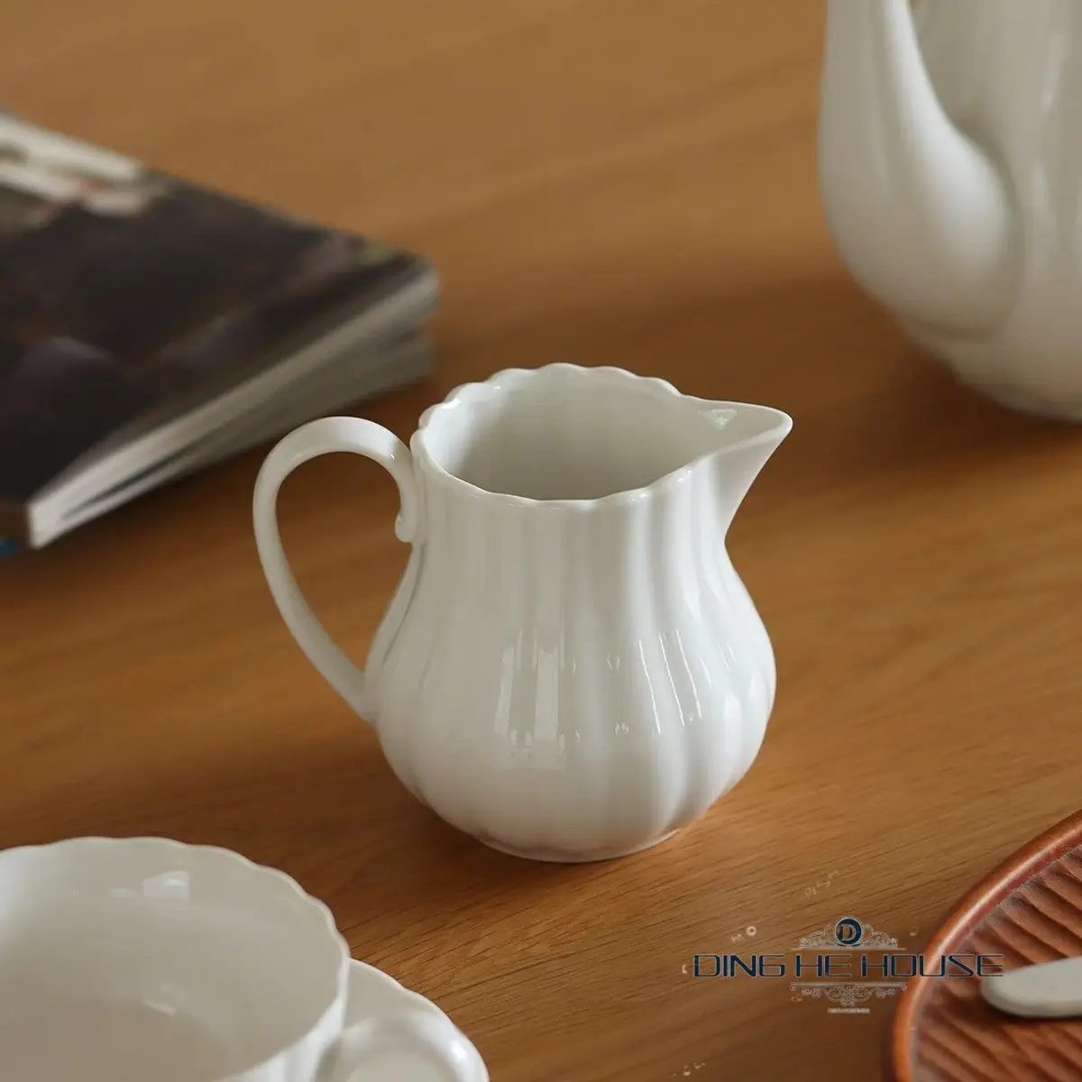 Pure White Ceramic Tableware Set，1000ml English Afternoon Teapot，240ml Home Coffee Pumpkin Milk Pot，200ml Pumpkin Cups Plates