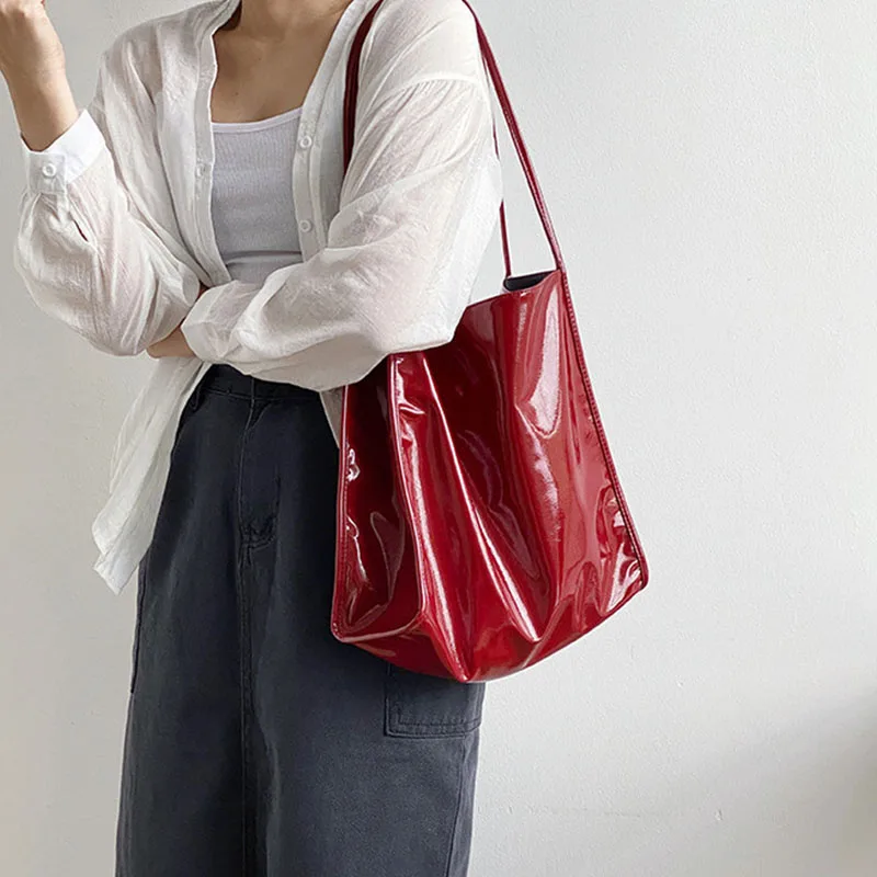 Vintage Style Shoulder Bags for Women Patent Leather Two-shoulder Bag High Capacity Handbag Purse Lady Fashion Underarm Bag