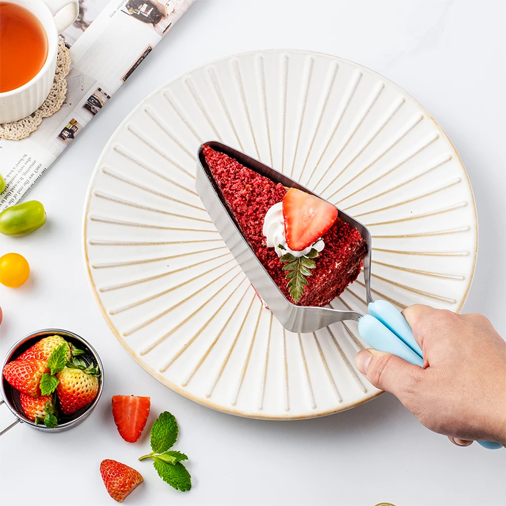 Triangular Stainless Steel Cake Slicer Dessert Shop Cutter Fudge Dessert Slicing Processing Easy To Clean Birthday Kitchen Tools