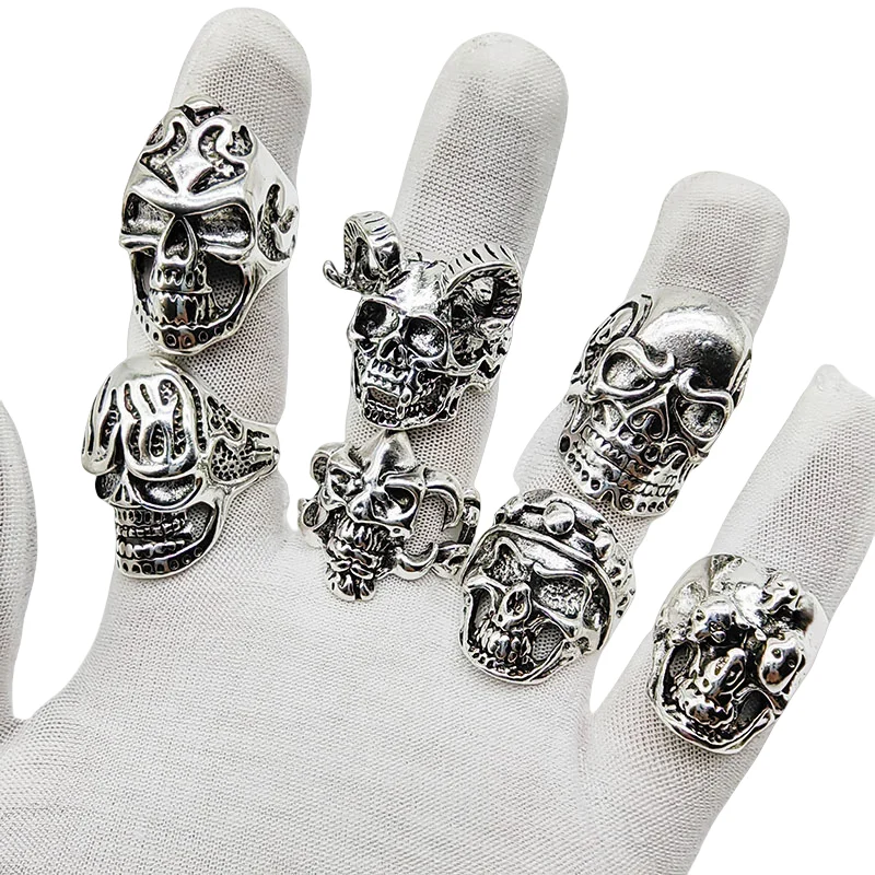 10pcs/lot Mix Style Vintage Punk Big Skull Alloy Finger Rings for Men Women Party Bar Cross Hollow Human Skeleton Jewelry Gifts