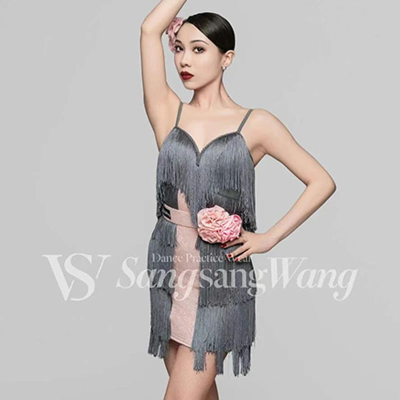 Sukienka do tańca latynoamerykańskiego damska na ramiączkach zielono-szara sukienka z frędzlami dla dorosłych Cha Cha odzież do ćwiczeń seksowna sukienka na zawody latynoskie DNV20763