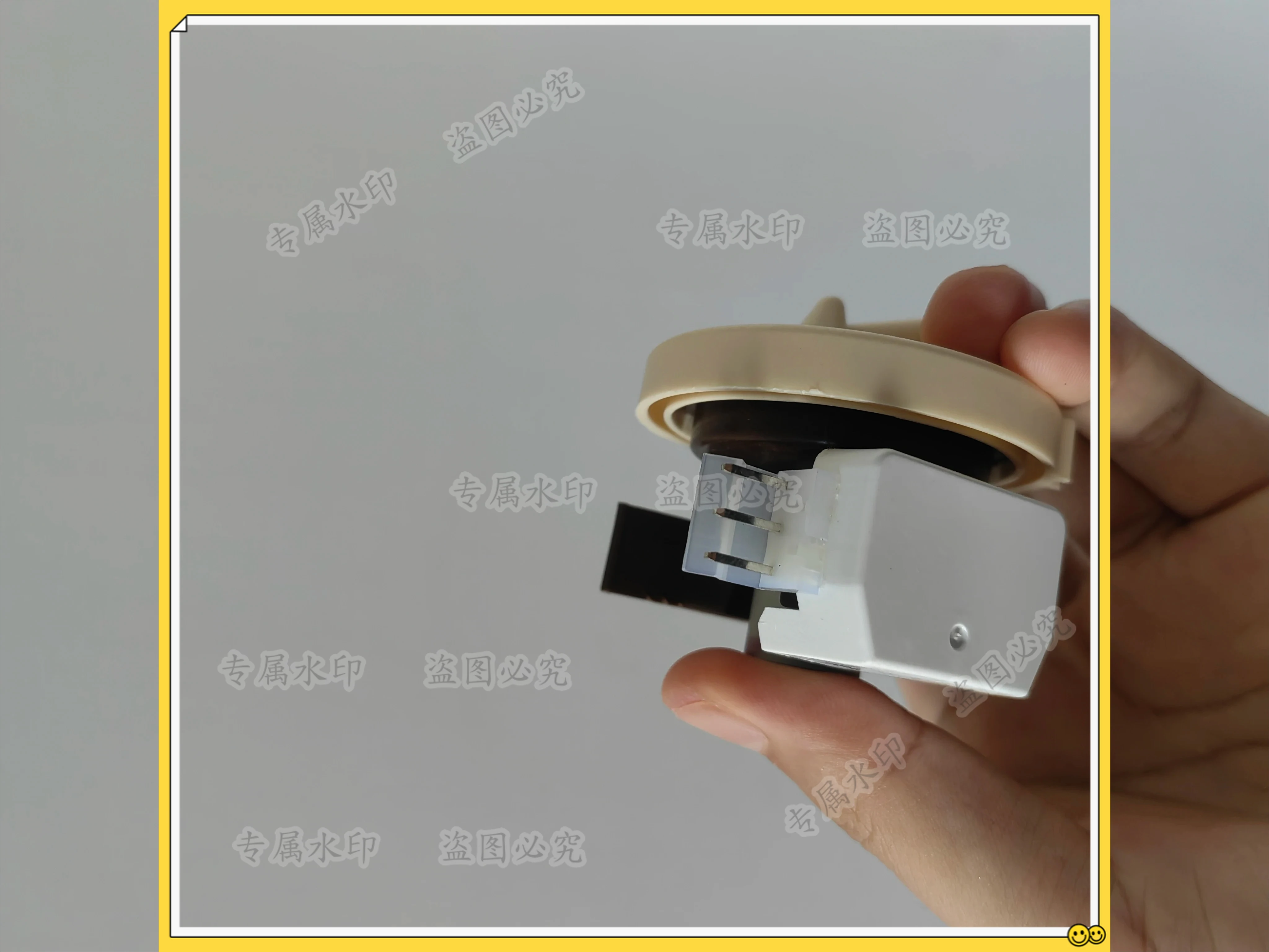 

Датчик уровня воды DC96-01703A для стиральной машины Samsung