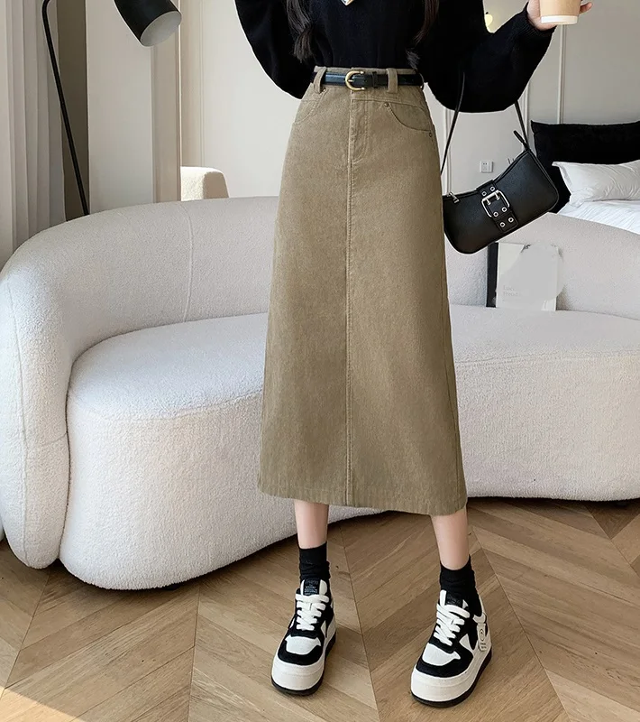 Corduroy Halfskirt Women's 2023 Autumn/Winter Mid length Halfskirt Shows Slim Temperament Retro High Waist Straight Tube Skirt