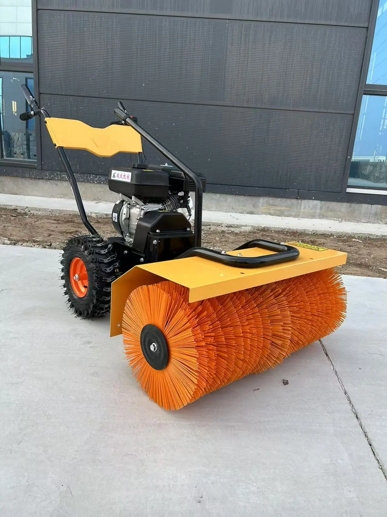 New and Used Hand-Held Snow Sweeper with Electric Start Engine Motor Gear Core Components for Farm Construction Industries