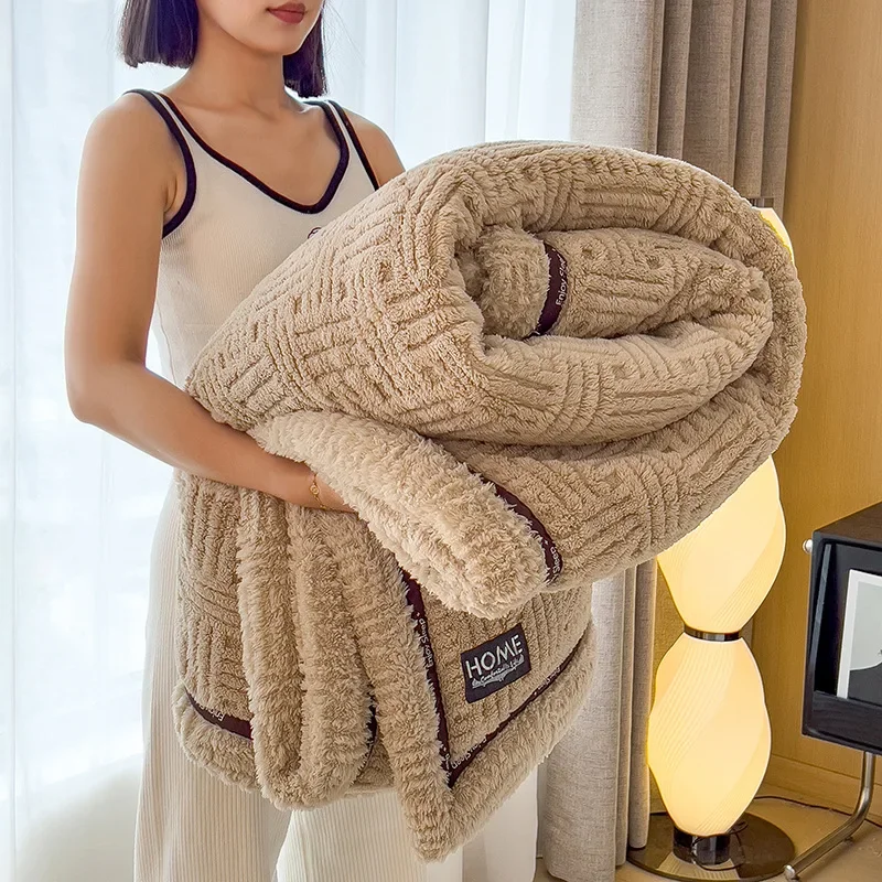 

New Maternal and Child Grade Bed Blankets Warm Breathable Sofa Blankets Autumn Winter Blanket Soft Fluffy for Office Home Travel